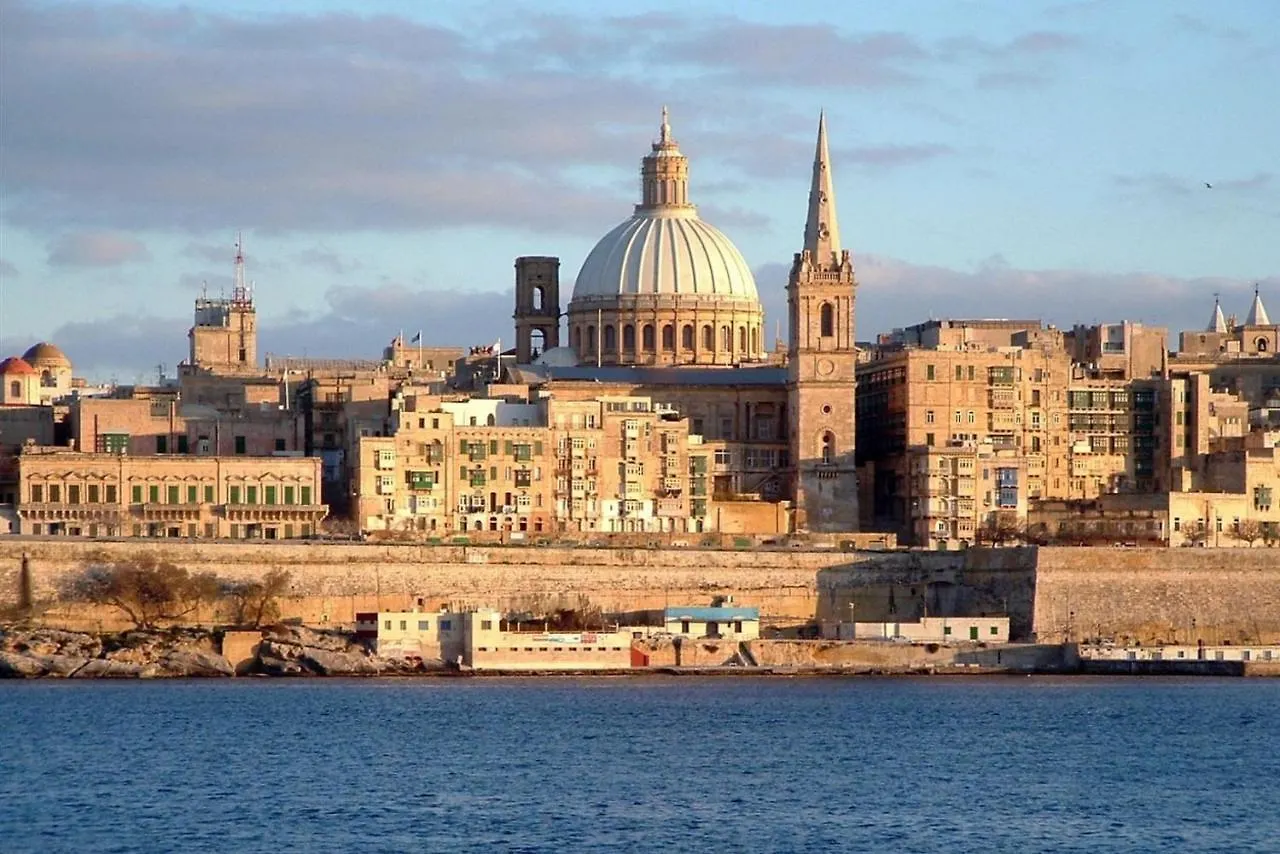 Superlative Apartment With Valletta And Harbour Views Sliema Malta